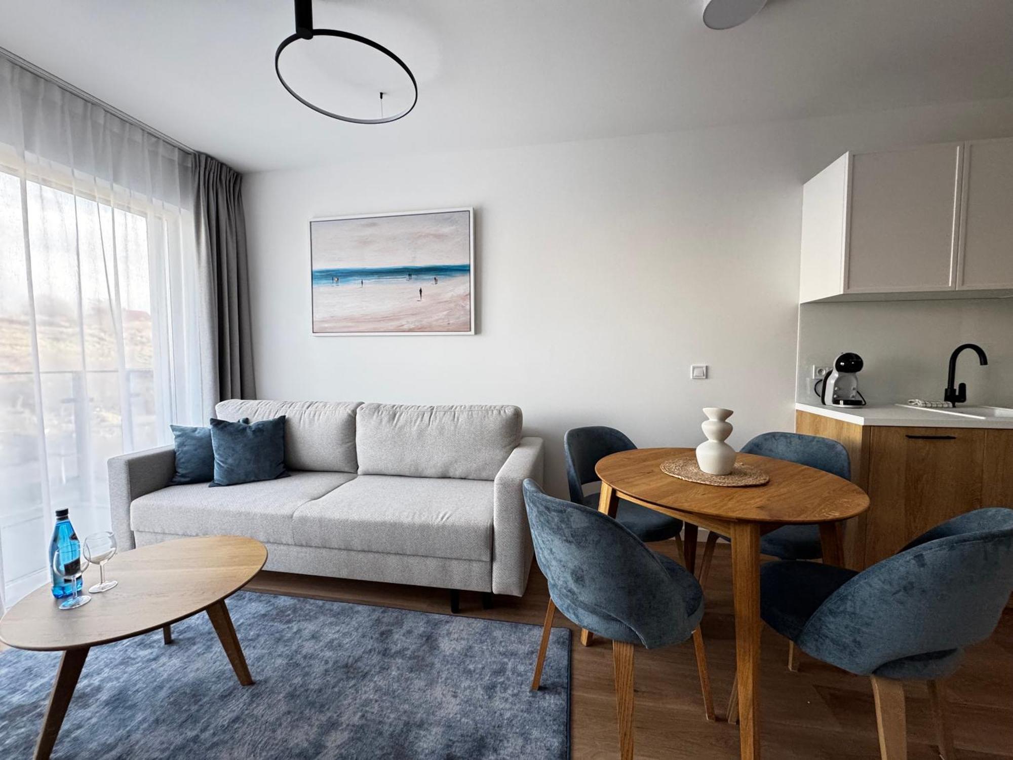 Aparthotel Anchoria Holiday Honest-Serwis Mechelinki Exterior photo